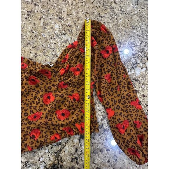 ASTR The Label Animal Print Floral Crop Top Mob Wife Office Siren Size Small - Picture 15 of 16